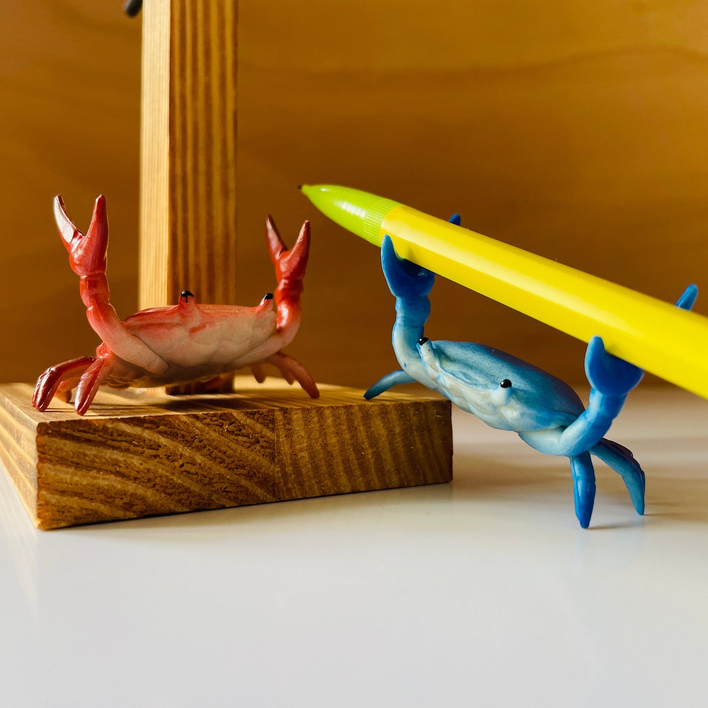 Pinching Crab Pencil Holder